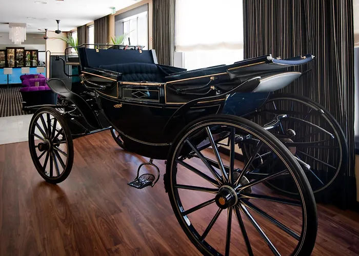 호텔 Sana Silver Coast