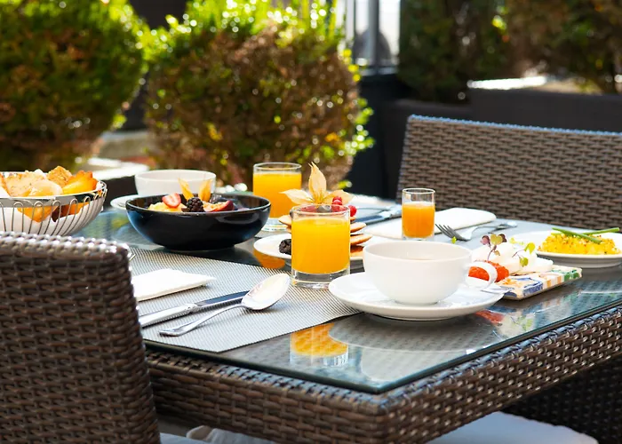 호텔 Sana Silver Coast